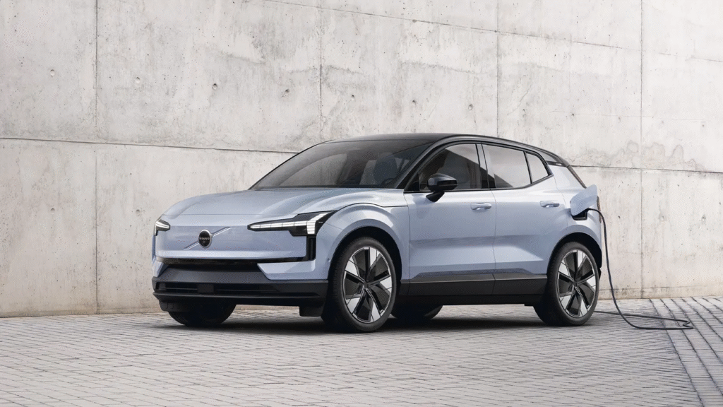 Volvo EX30 2025