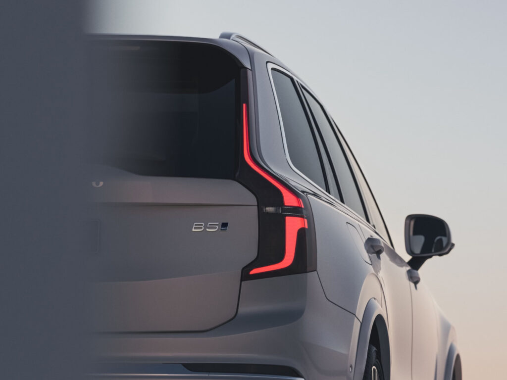 Volvo XC90 Facelift 2025