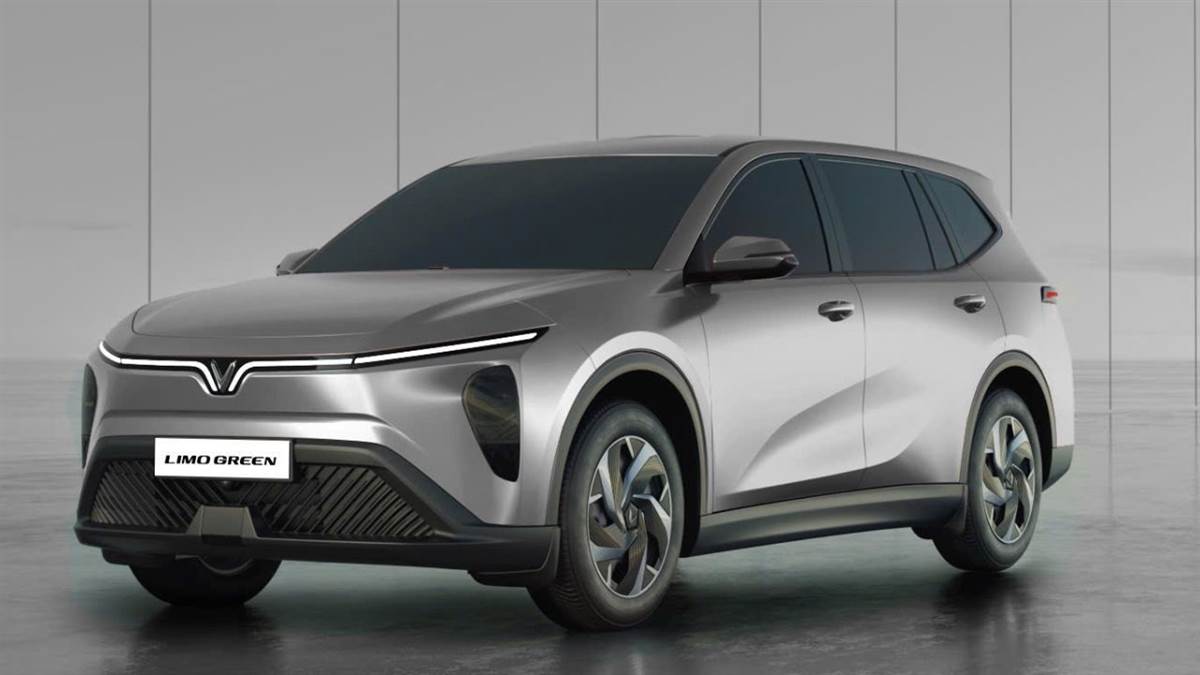 VinFast Limo Green Electric MPV